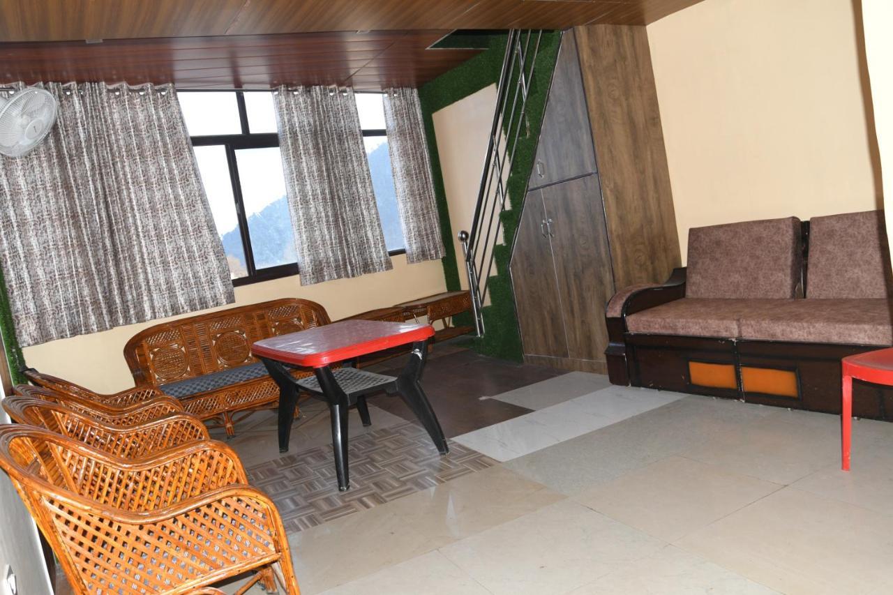 Hotel Mountain View And Rooftop Restaurant Pithorāgarh المظهر الخارجي الصورة